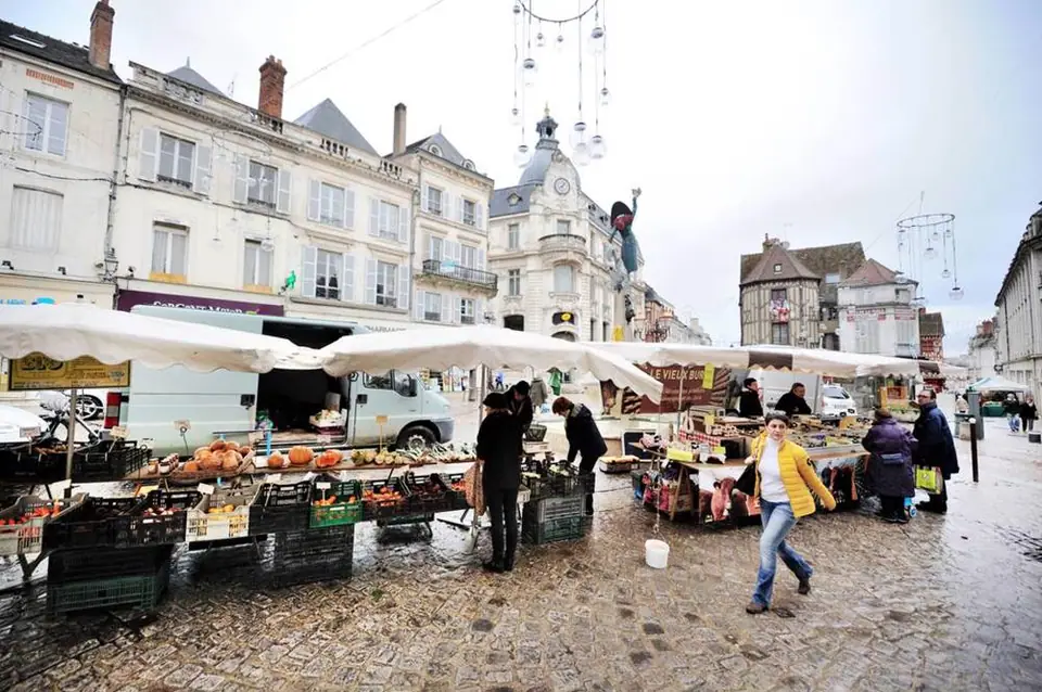 Marché du Centre à Auxerre (89)