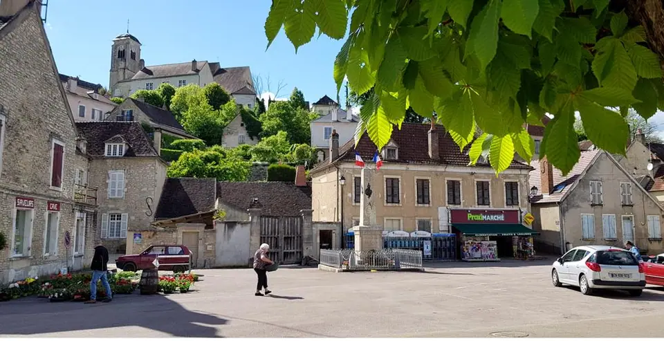 Marché du Centre à Châtel-Censoir (89)