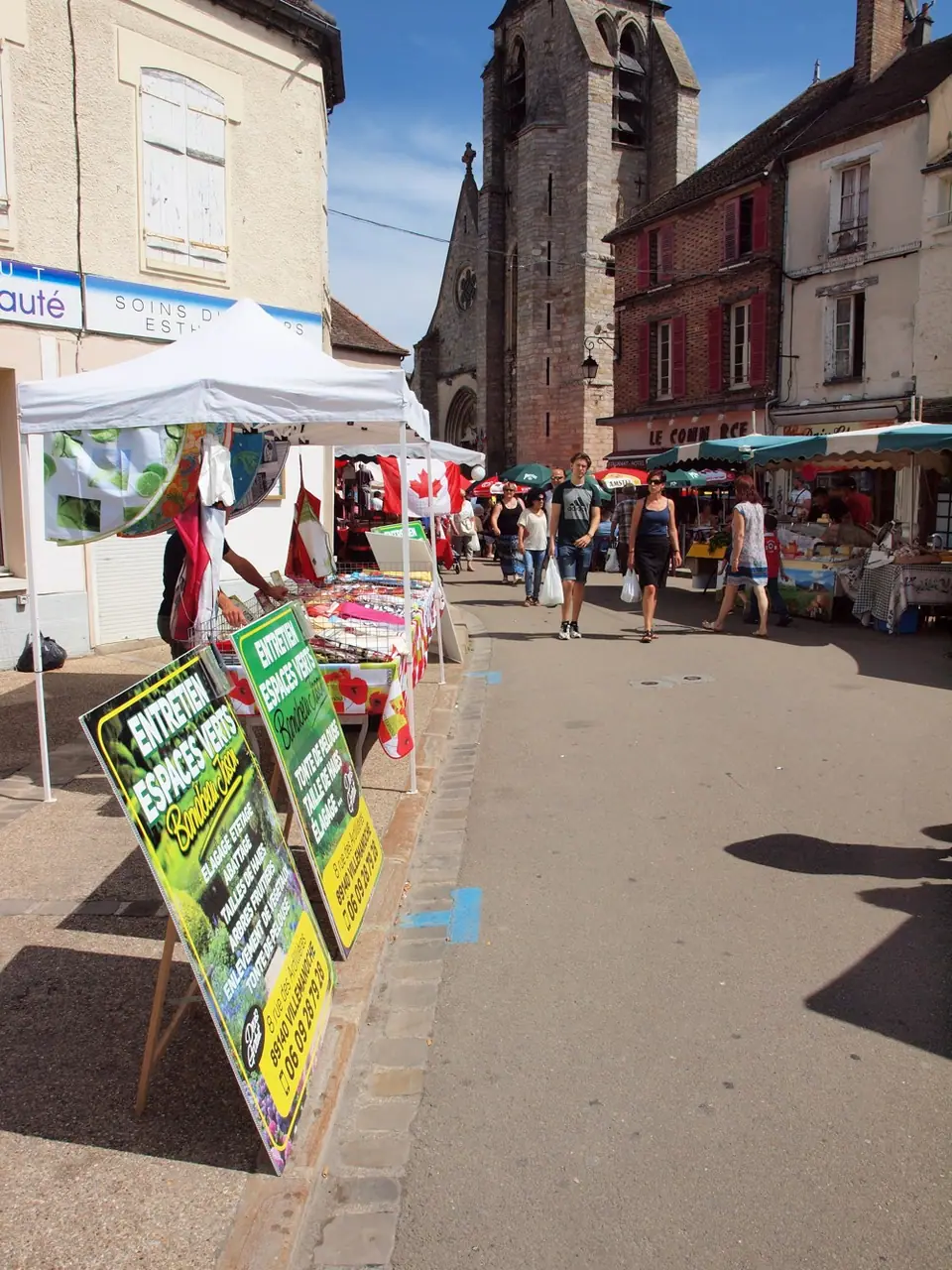 Marché du Centre à Pont-sur-Yonne (89)
