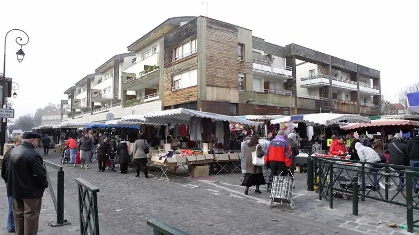 Marché du Centre à Nanterre (92)