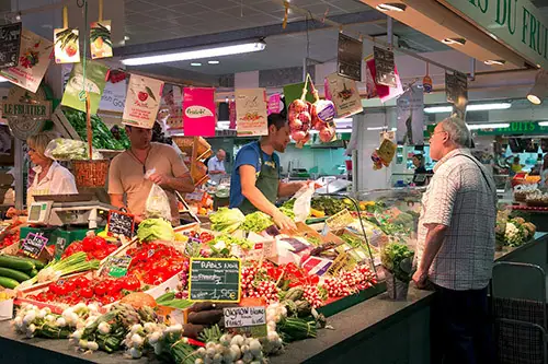 Marché Chantecoq à Puteaux (92)
