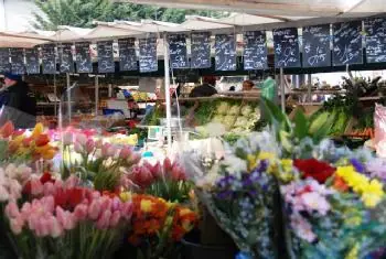 Le marché de Vaucresson (92)