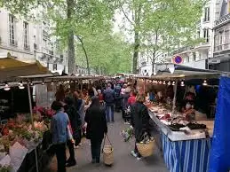 Marché Raspail à Paris 6e