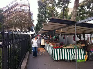 Marché Anvers à Paris 9e