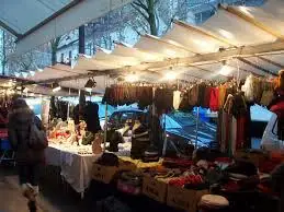 Marché Saint-Charles à Paris 15e