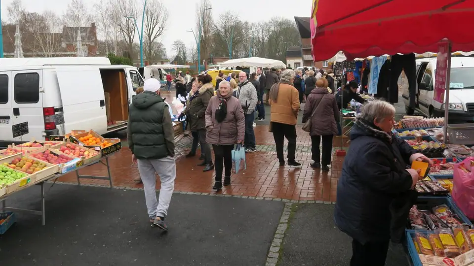 Marché du Centre à Waziers (59)