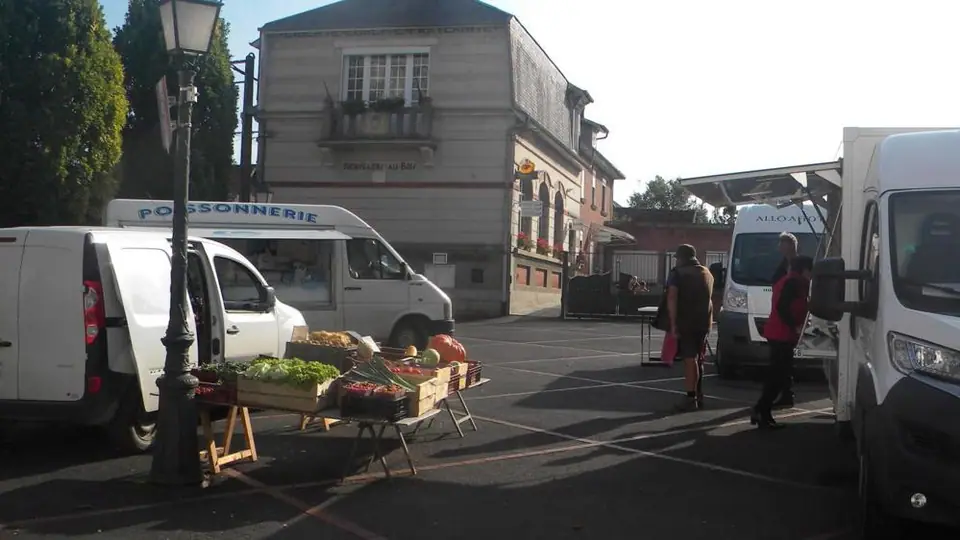 Marché du Centre à Bienvillers-au-Bois (62)