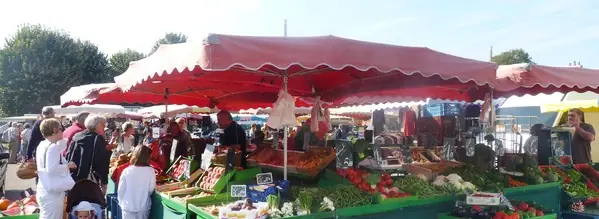 Marché du Centre à Bonsecours (76)