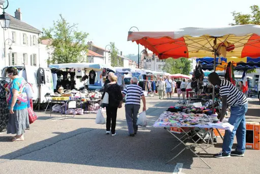 Marché du Centre à Saint-Nicolas-de-Port (54)