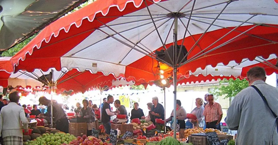 Marché du Centre à Wasselonne (67)