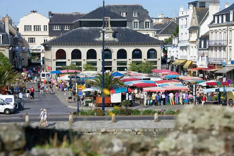 Petit Marché à Concarneau (29)