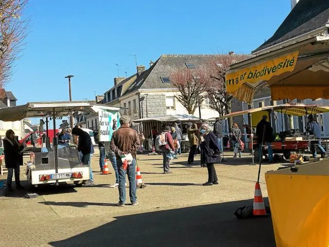 Marché du Centre à Trégunc (29)