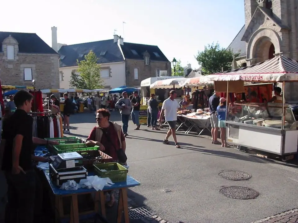 Marché du Centre à Surzur (56)