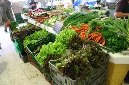 Marché des Halles à Redon (35)