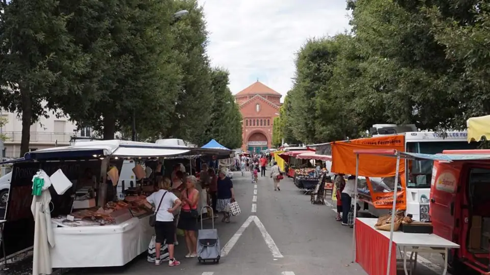 Marché des Américains à Nantes (44)