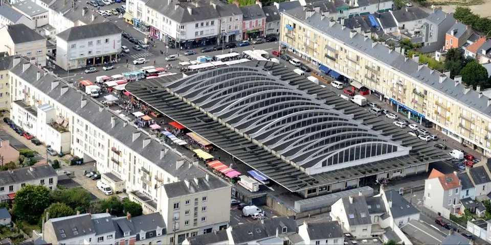 Marché des Halles à Saint-Nazaire (44)