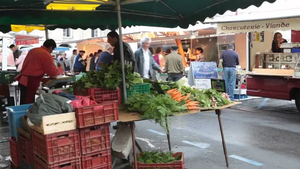 Marché du Centre à Craon (53)