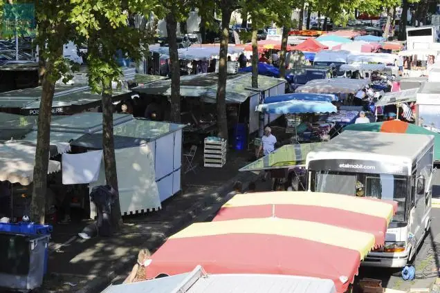 Marché du Centre à La Flèche (72)