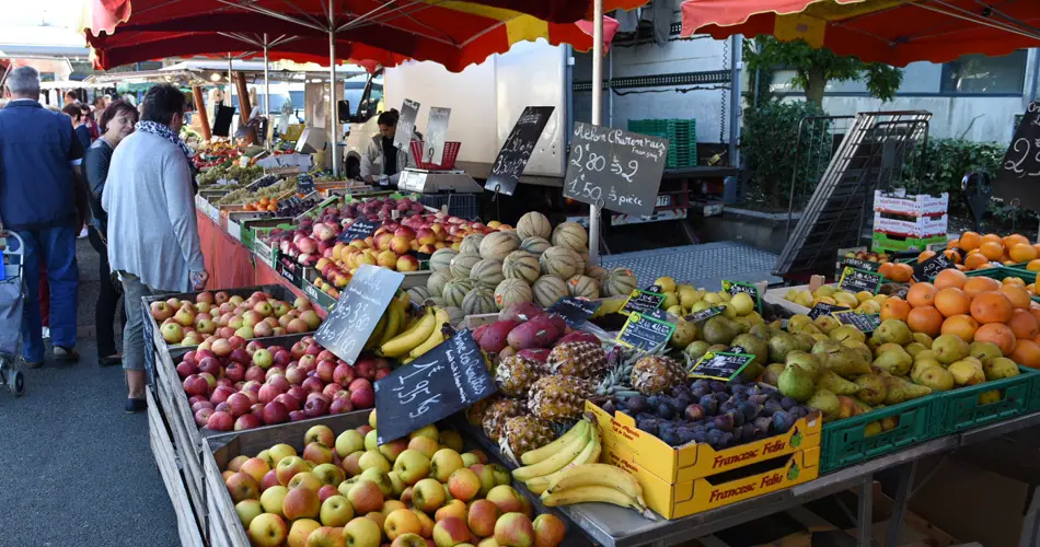 Marché du Centre à Aytré (17)