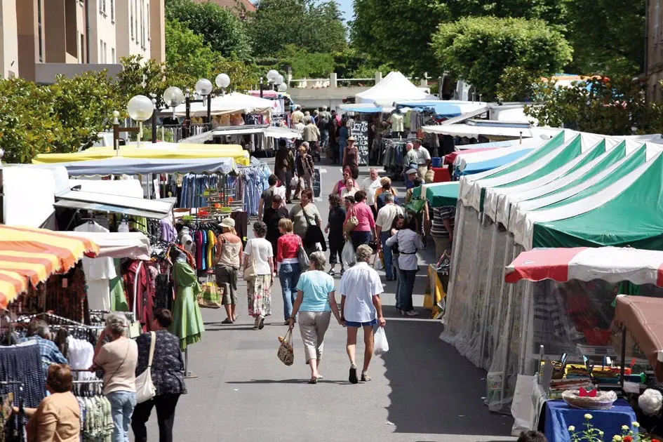 Marché du Centre à Saint-Yrieix-la-Perche (87)