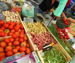 Marché Notre-Dame à Bergerac (24)