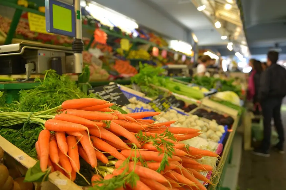 Marché du Centre à Lisle (24)