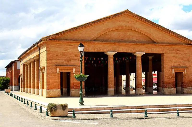 Marché du Centre à Cadours (31)