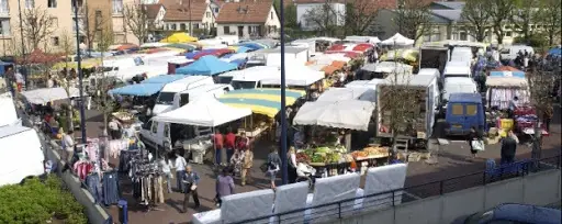 Marché de Palente à Besançon (25)