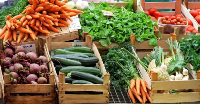 Marché Rue Schwob à Châteauroux (36)