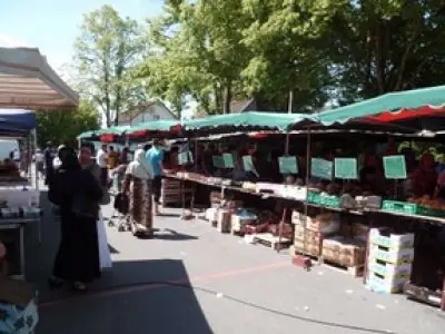 Marché de l'Argonne à Orléans (45)
