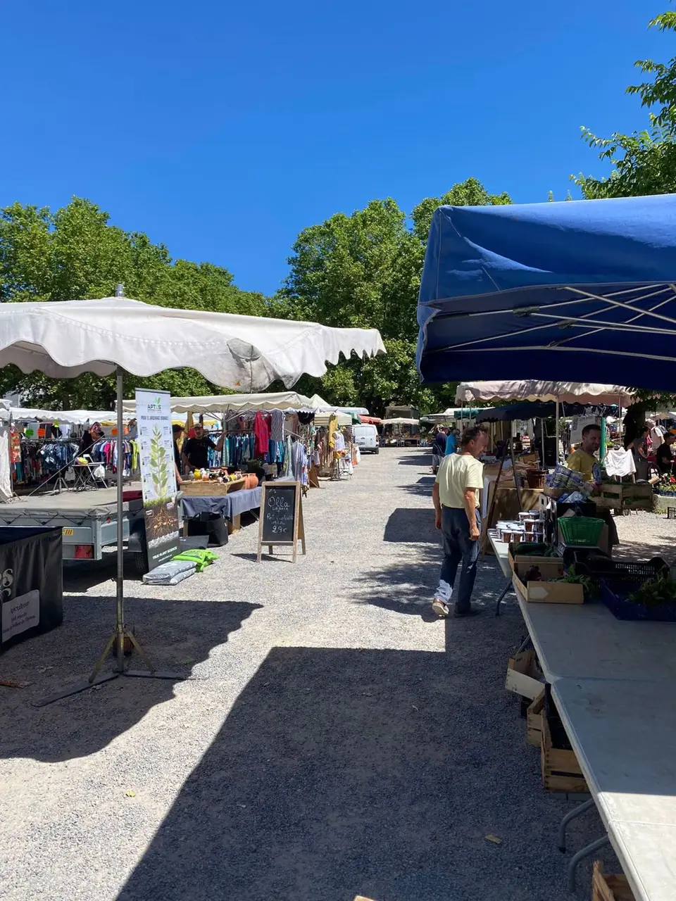 Marché du Centre à Saint-Paul-le-Jeune (07)