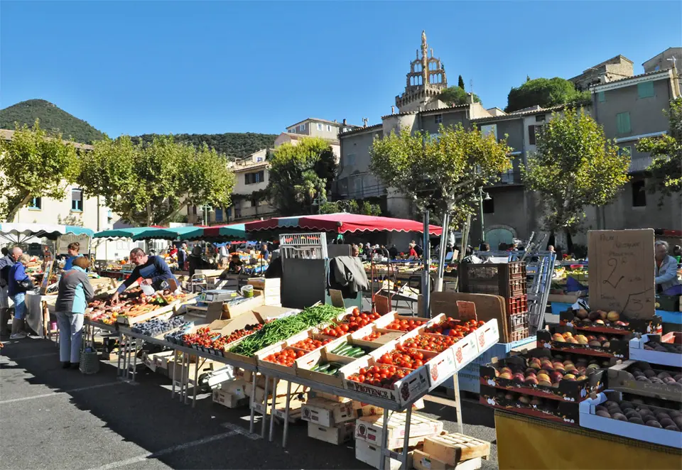 Marché Provencal à Nyons (26)