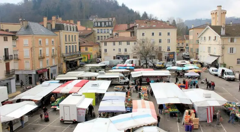 Marché Carnot à Bourgoin-Jallieu (38)