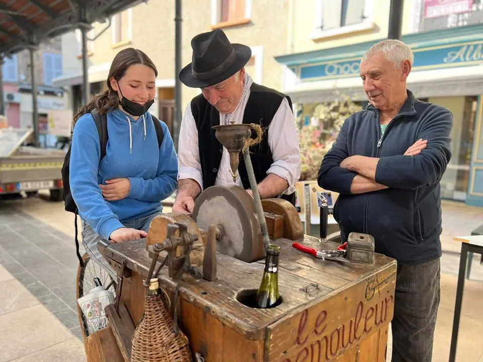 Marché du Centre à Saint-Étienne-de-Saint-Geoirs (38)