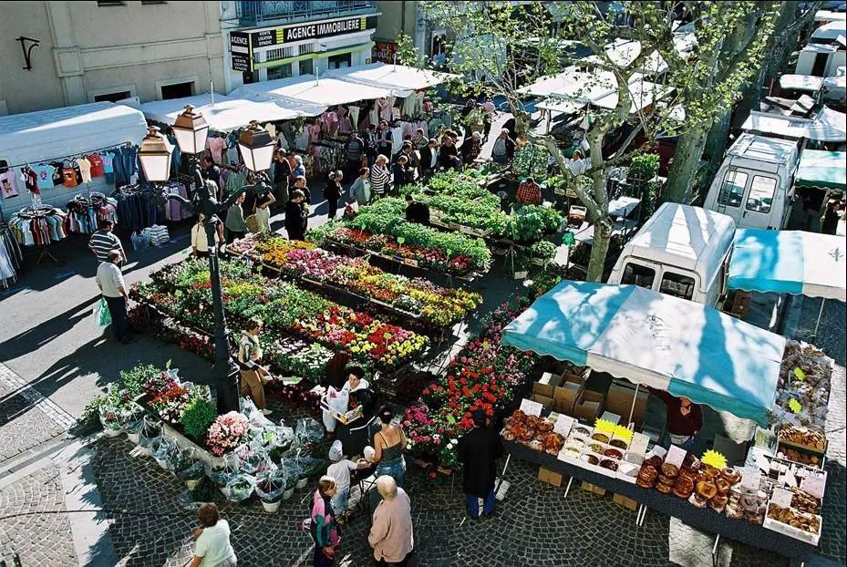 Marché du Centre à Saint-Marcellin (38)