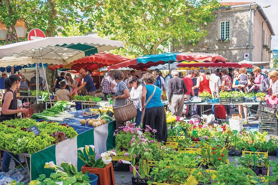 Marché du Centre à Montbrison (42)