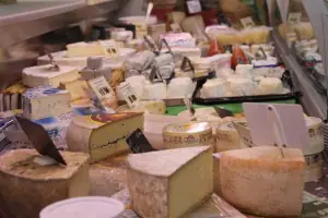 Marché Jacquard à Saint-Étienne (42)