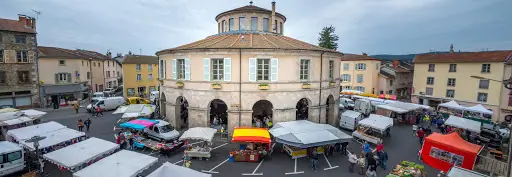 Marché du Centre à Ambert (63)