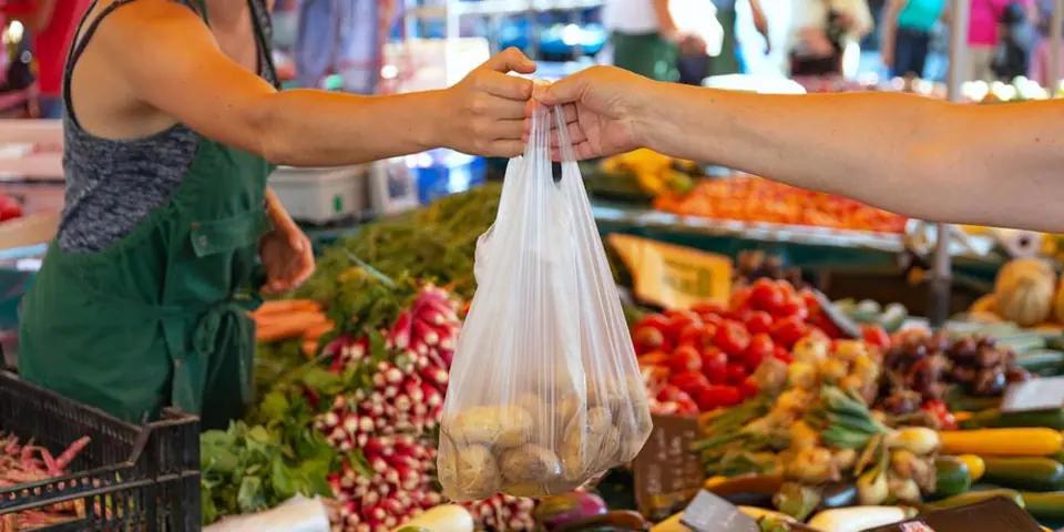 Marché Place de Verdun à Clermont-Ferrand (63)