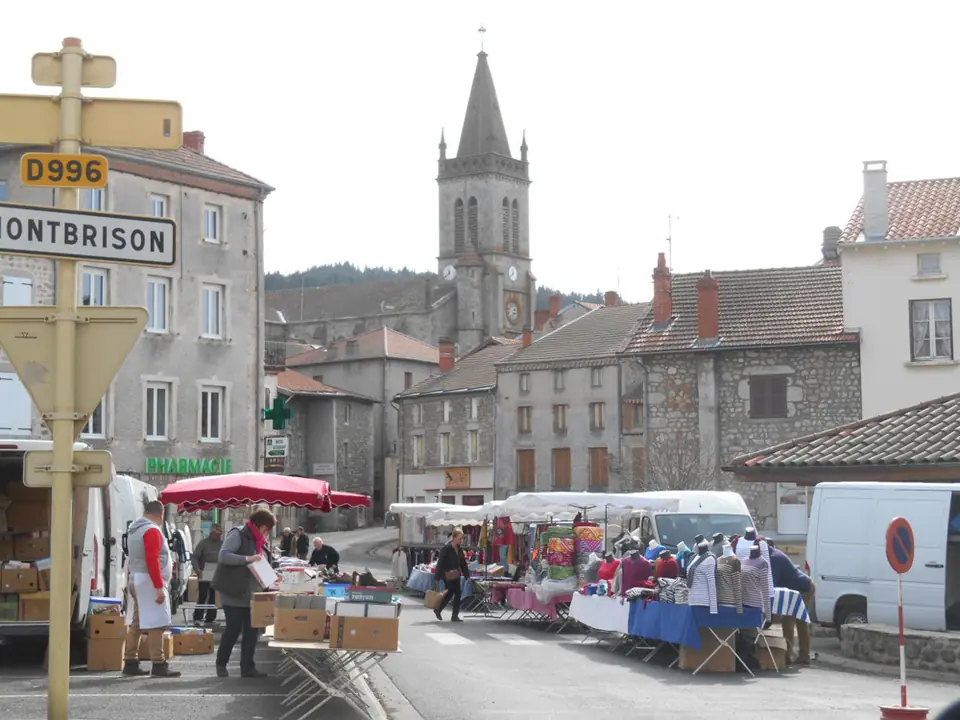 Marché du Centre à Saint-Anthème (63)