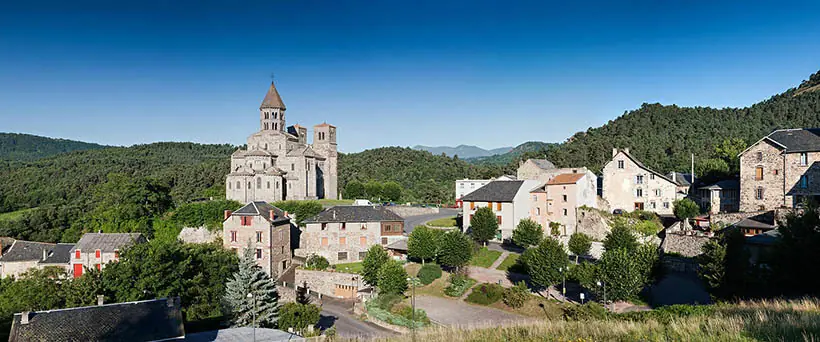 Marché estival à Saint-Nectaire (63)