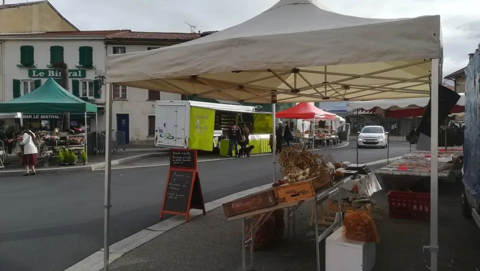 Marché du Centre à Saint-Rémy-sur-Durolle (63)
