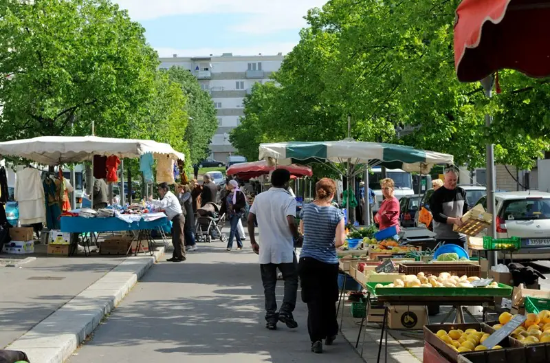 Marché Duchère Sauvegarde à Lyon 9e