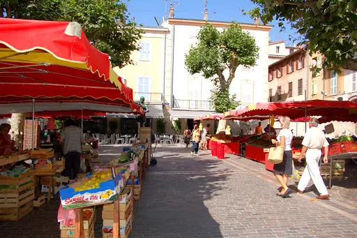 Marché des Producteurs à Vallauris (06)