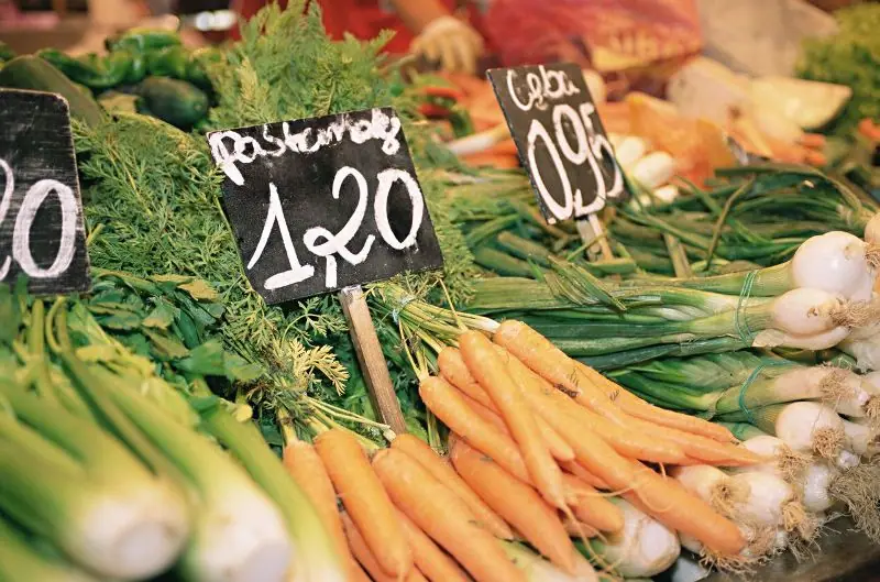 Marché des Halles à Châteaurenard (13)