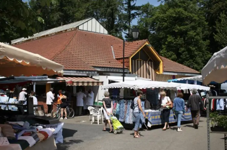 Marché Couvert à Saint-Rémy-lès-Chevreuse (78)