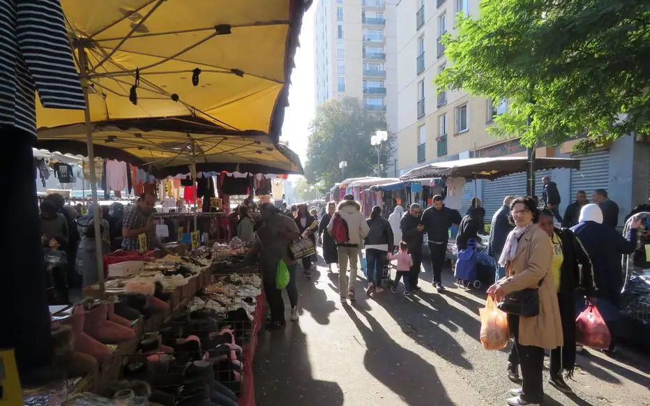 Marché aux comestibles à Noisy-le-Sec (93)