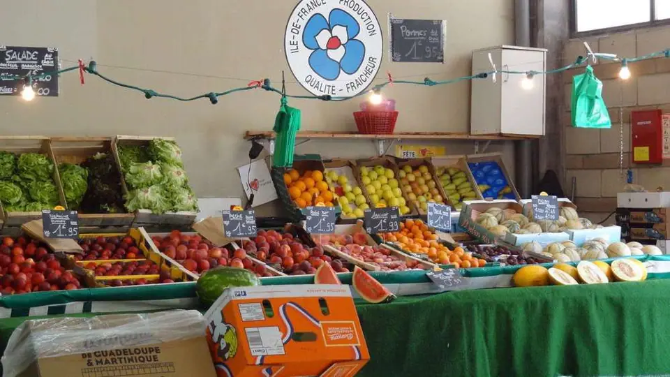 Marché du Centre à Fosses (95)