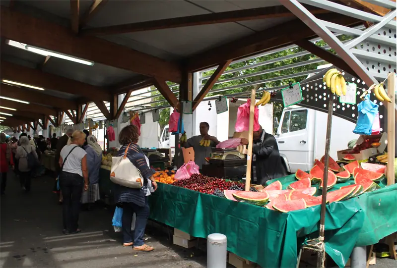 Marché du Grand Ensemble à Sarcelles (95)