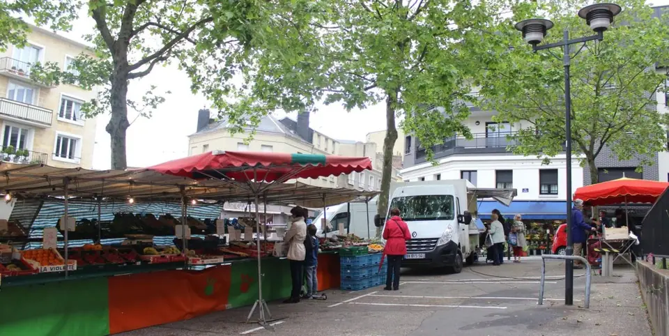 Marché Des Gobelins au Havre (76)